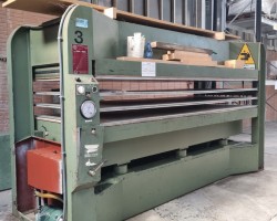 Incollatrice SC2R-1300  costruzioni meccaniche Fin per legno