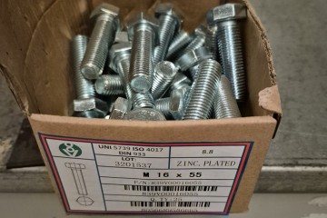 Liquidazione articoli vari da ferramenta