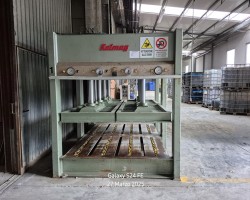 Liquidazione pressa a freddo per falegnameria, marca Kolmag, mod. MSF