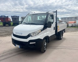 Liquidazione Furgone Iveco Daily 35C11, anno 2016, Km 84.000. Ribaltabile Trilaterale con presa di forza idraulica